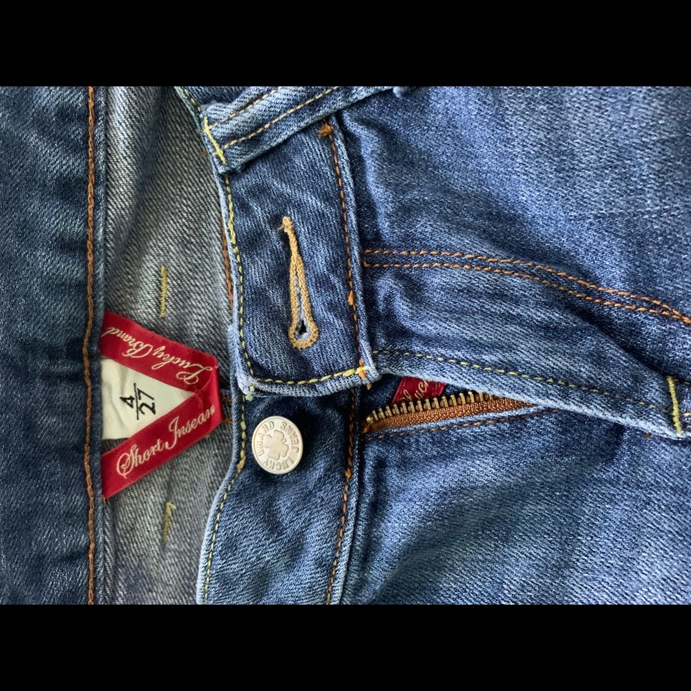 Lucky jeans